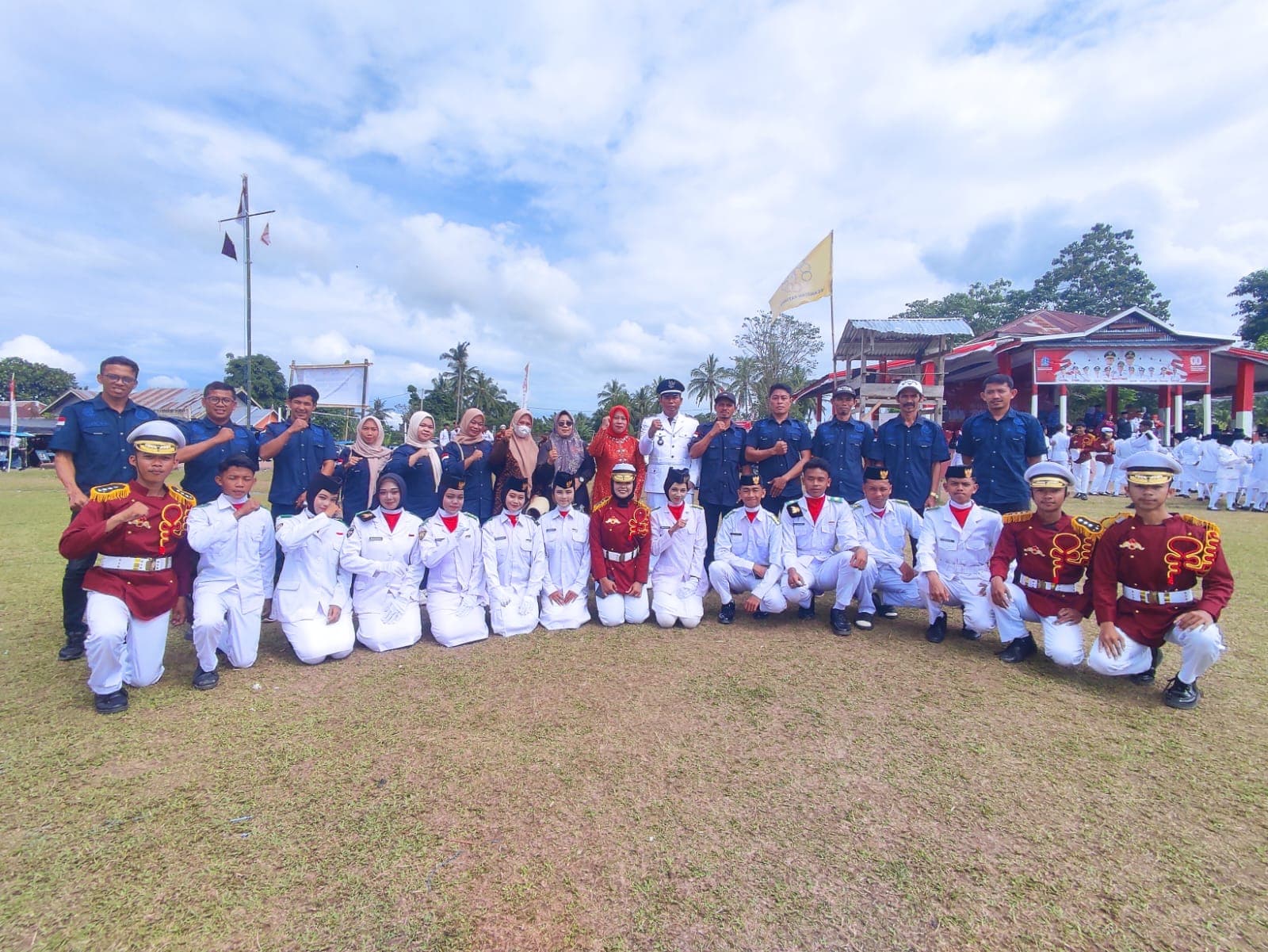 Lebih dari 15 Siswa Desa Pationgi Ikut Paskibra di Kecamatan Patimpeng